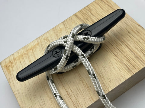 5 Knots Every Paracordist MUST MASTER  Beginner Knots You Need To Know! 
